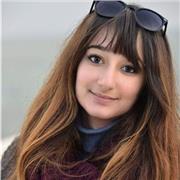 Laureata in scienze dei beni culturali, impartisco lezioni ai bambini di scuola primaria e secondaria di primo e secondo grado